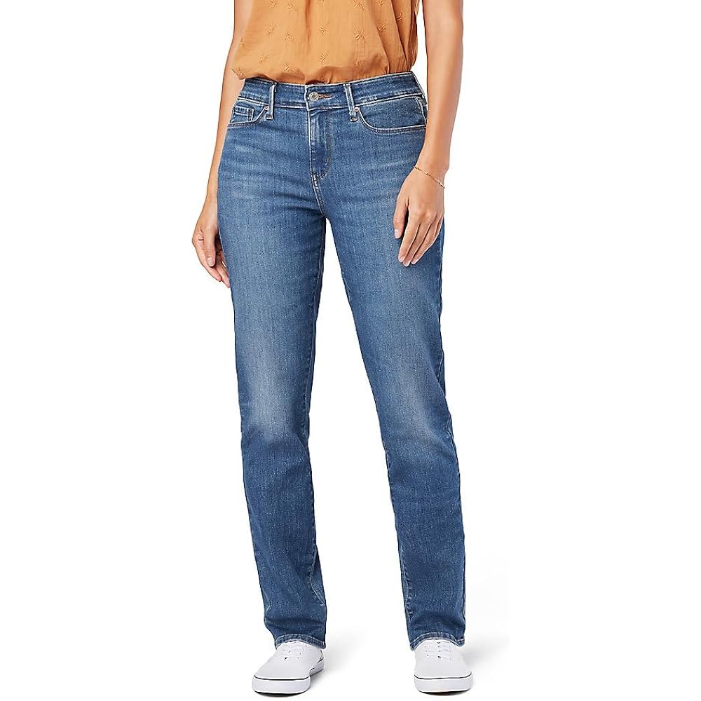Signature by Levi Strauss & Co. Gold Label Women's Totally Shaping Straight Jeans