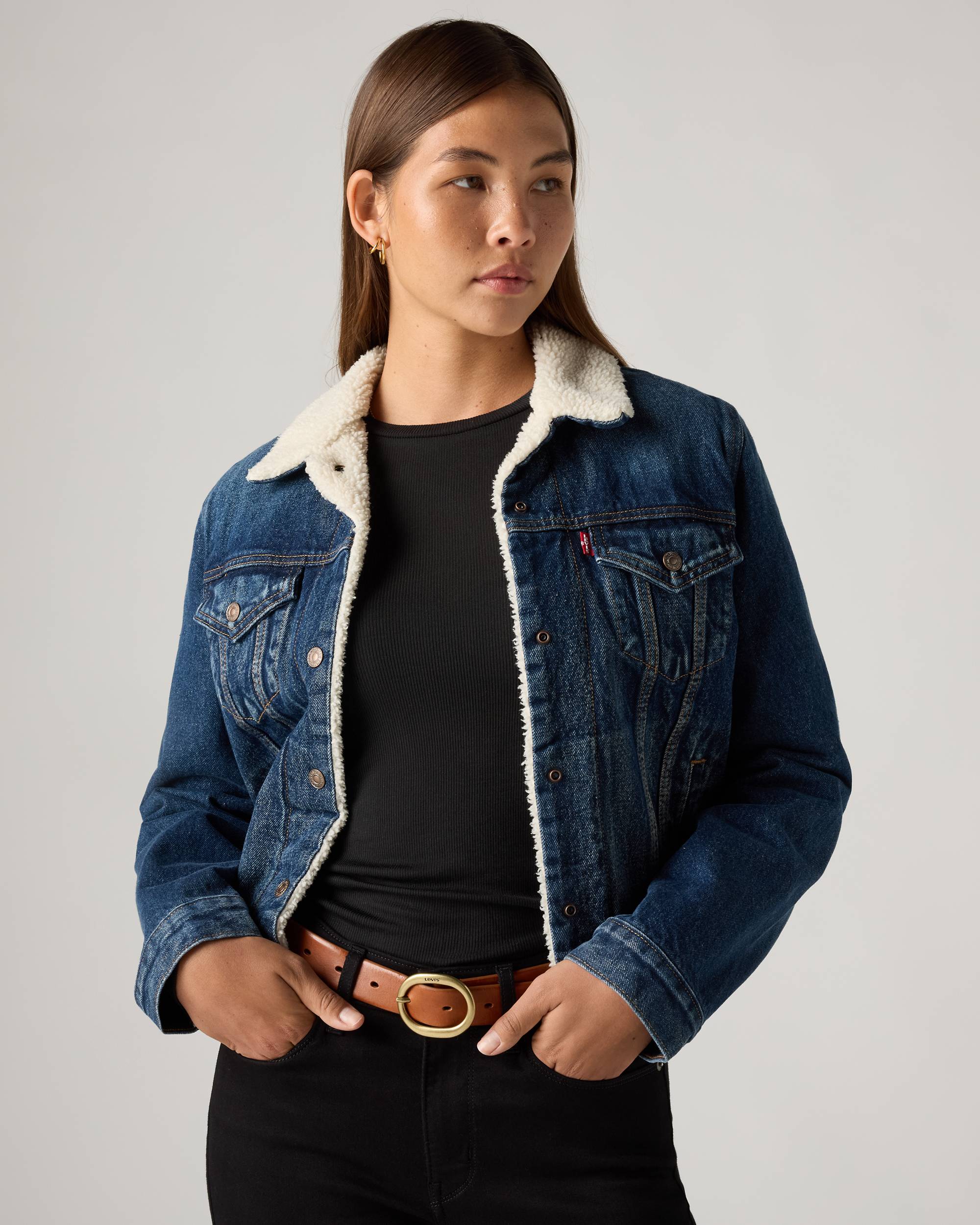 Levi's Women's Classic Sherpa Lined Trucker Jacket